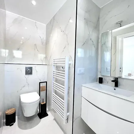 Villa V5b11 Avec Piscine Proche Plages *
