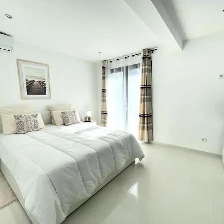 Villa V5b11 Avec Piscine Proche Plages Cannes